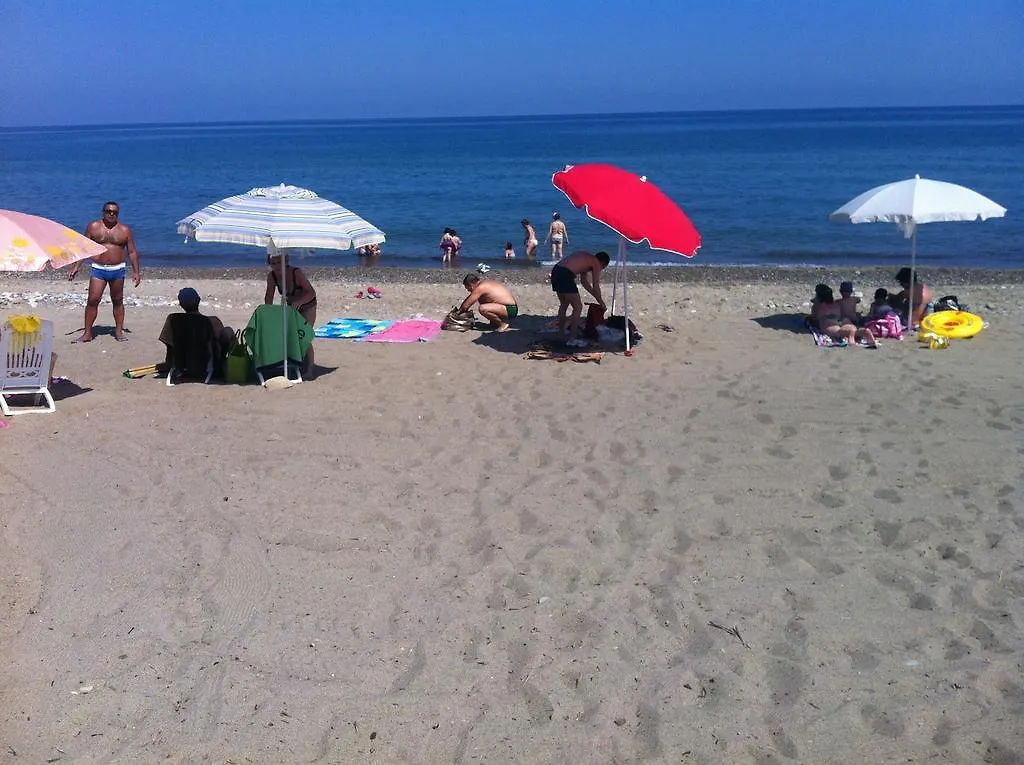 Paradise Beach Camera Mansardata Vicino Cefalu Piscina Aperta Campofelice Di Roccella 0*,